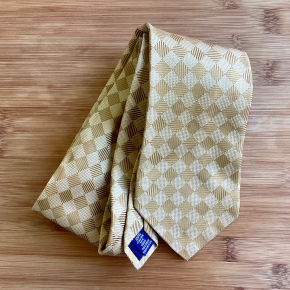 Paul Fredrick Gold Geometric Neck Tie Italian Silk made In USA Career Office - Picture 10 of 10